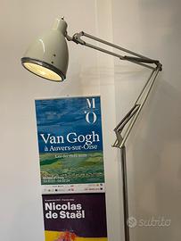 Lampada vintage studio dentistico