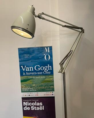 Lampada vintage studio dentistico