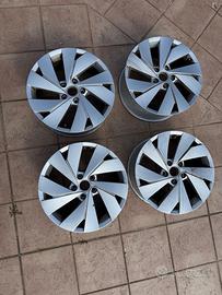 Cerchi Lega 17” originali Volkswagen Golf