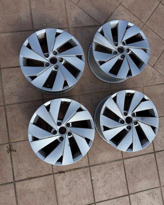 Cerchi Lega 17” originali Volkswagen Golf