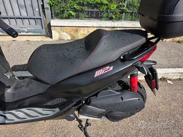 Scooter Piaggio MP300