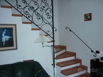 A pochi minuti da roma - villino a schiera