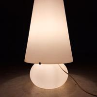 Grande lampada vintage in vetro satinato