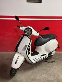 Vespa 300 gts super sport hpe
