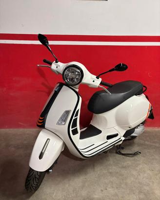 Vespa 300 gts super sport hpe
