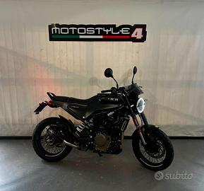 HUSQVARNA Svartpilen 401
