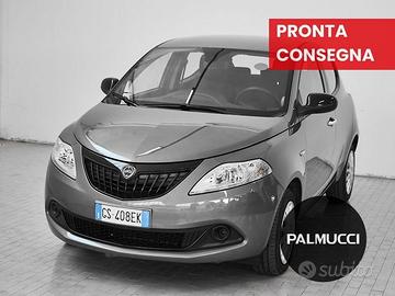 Lancia Ypsilon 1.0 FireFly 70cv Hybrid Silver...