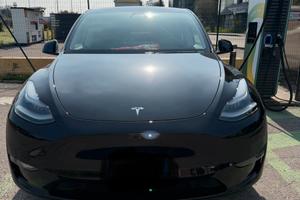 TESLA MODEL Y D. MOTOR