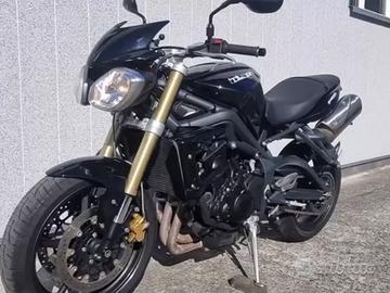 Triumph Street Triple