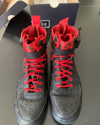 Nike Air Force 1 nero/rosso mis. 42