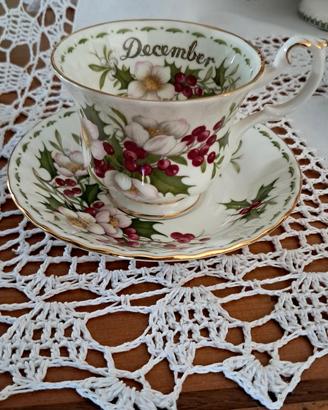 Tazza da tè Royal Albert Dicembre 