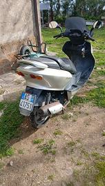 Yamaha majesty 125cc