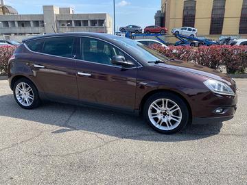 Lancia Delta 1.6 MJT DPF Platino