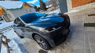 Jaguar F-Pace 2.0 D 163 CV AWD SE omologata autoca