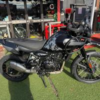 Royal Enfield Himalayan 450 Mana Black