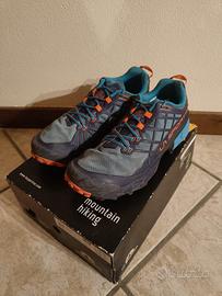 La Sportiva Akira II