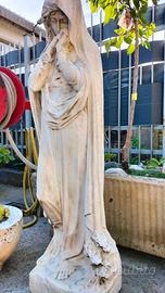 Statua La Madonna