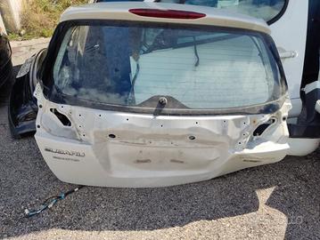 Lunotto SUBARU OUTBACK