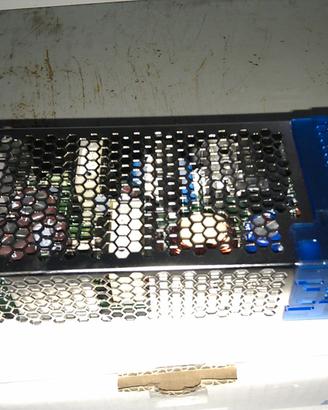 Alimentatore Omron 100-240V  12vdc 12.5A