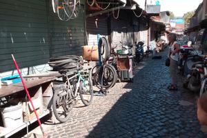 Negozio /Magazzino Porta Portese