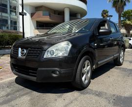 Nissan qasqhai 2.0 con garanzia