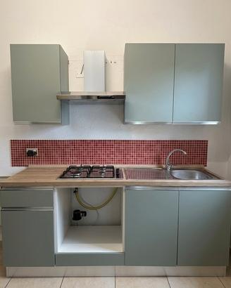 Cucina lineare moderna verde salvia