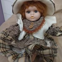 Bambola di Porcellana