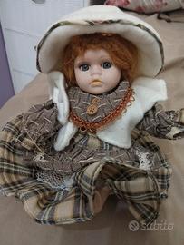 Bambola di Porcellana