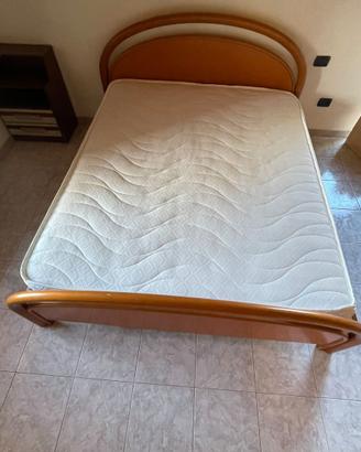 MATERASSO MATRIMONIALE
