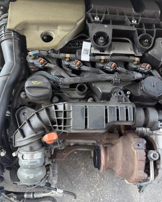 motore usato peugeot 2008gtline YH01 1.5bluehdi