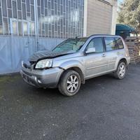 Nissan X-Trail 2.2 Diesel anno 2005 (solo ricambi)