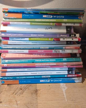Libri scolastici scuole medie