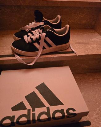scarpe adidas nere