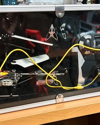 Modellino elicottero con giroscopio telecomandato