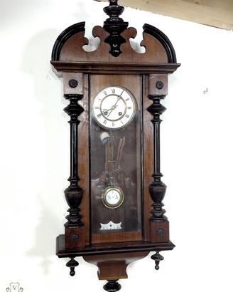 176386 Antico orologio a pendolo funzionante