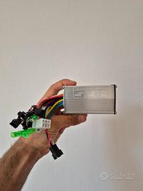 Controllore di biciclette elettriche 