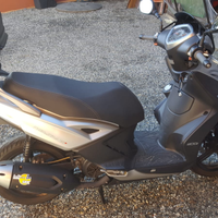 Scooter Kymco 200