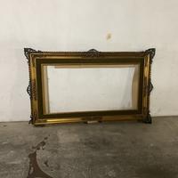 Cornice in legno da restaurare misure in privato