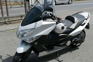 Tmax white max anniversary