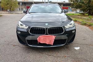 BMW X2 - X drive (4x4) con cambio automatico