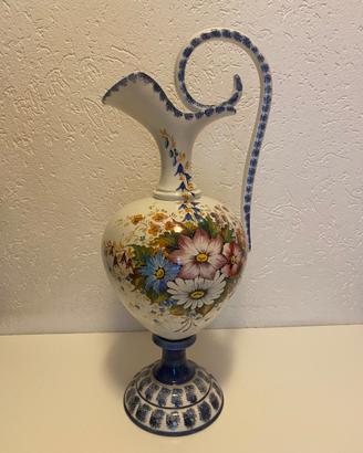 Anfora in ceramica decorata