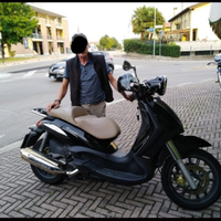 Scooter piaggio cruise beverly