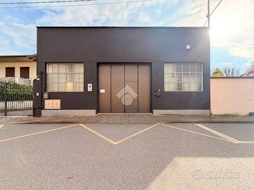 CAPANNONE A ALFIANELLO