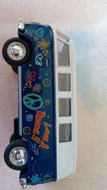Modellino Volkswagen Classic Bus 1962