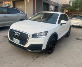 Audi Q2 30 TDI S tronic Business Design