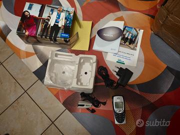 Nokia 8310 Con Scatola Ed Accessori
