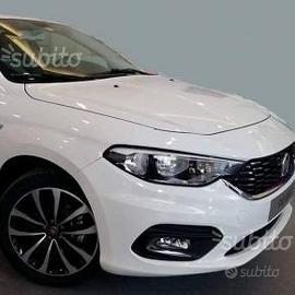 Nuova fiat tipo anno 2016