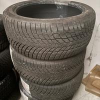 4 Gomme Invernali Nokian WR Snowproof P 245/40 R19