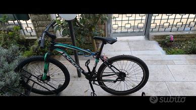 Mountain-bike 