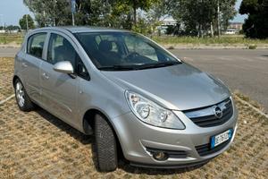 Opel corsa D